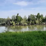 Biesboschbest לינה וארוחת בוקר